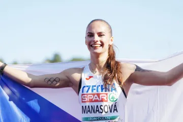 Karolína Maňasová