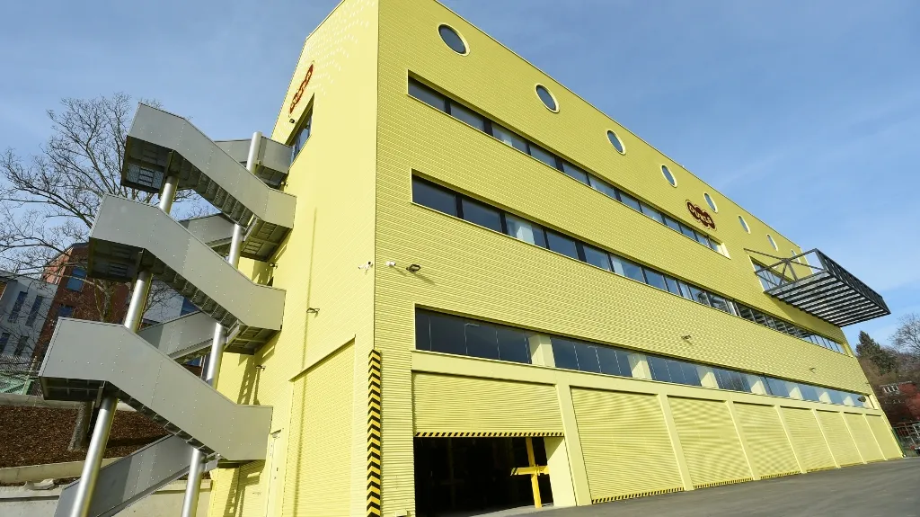 Rekonstruovaná loděnice pražské Dukly