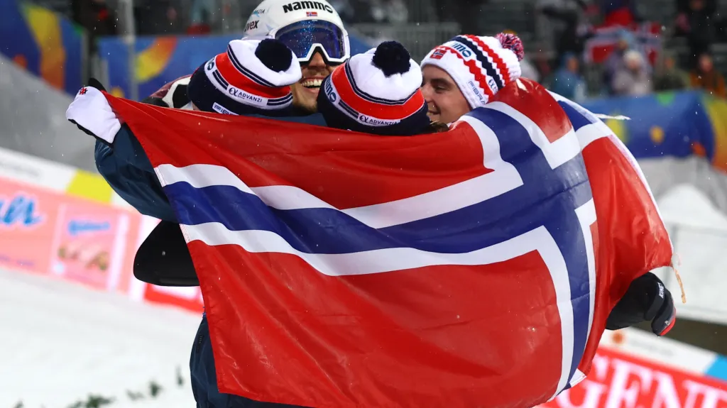 Tým norských skokanů na lyžích