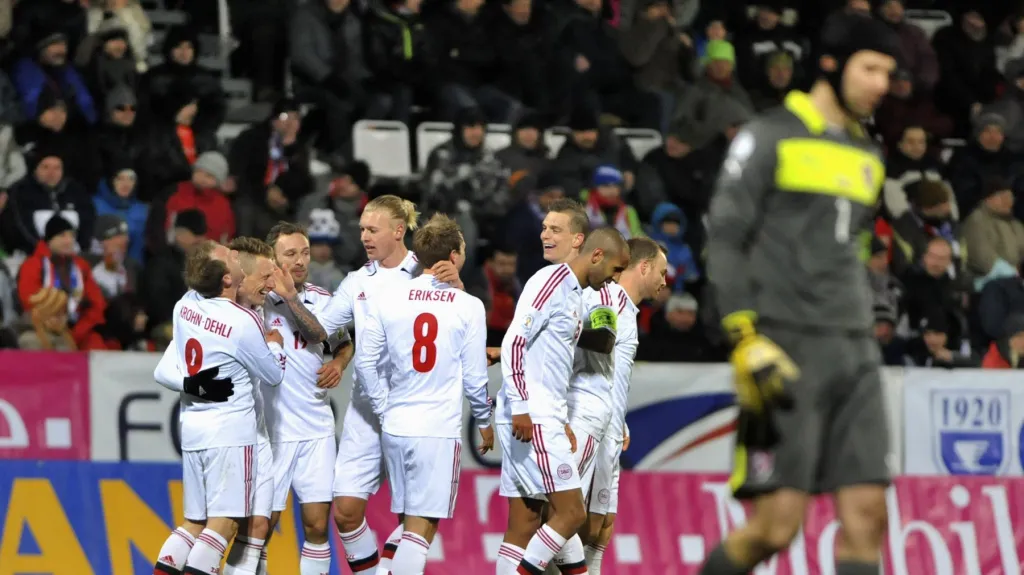 Dánové se radují z jednoznačné výhry proti Česku