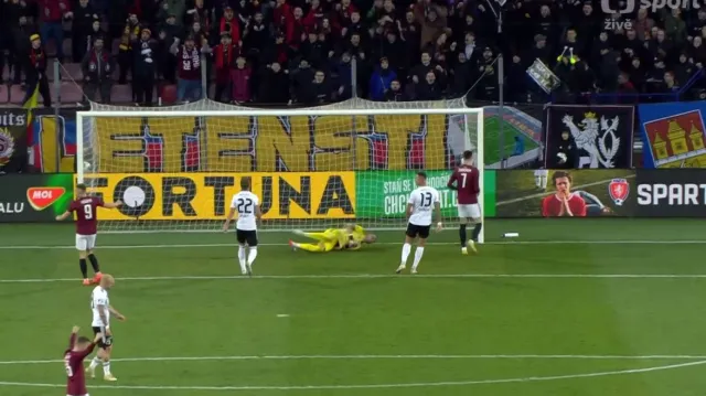 Gól v utkání Sparta Praha – České Budějovice: Sadílek – 2:0 (76. min.)