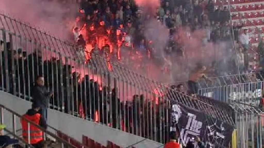 Fotbalové chuligánství může skončit zákazem vstupu