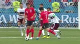 Gól v utkání Jižní Korea - Mexiko: Son - 1:2 (90+3. min.)