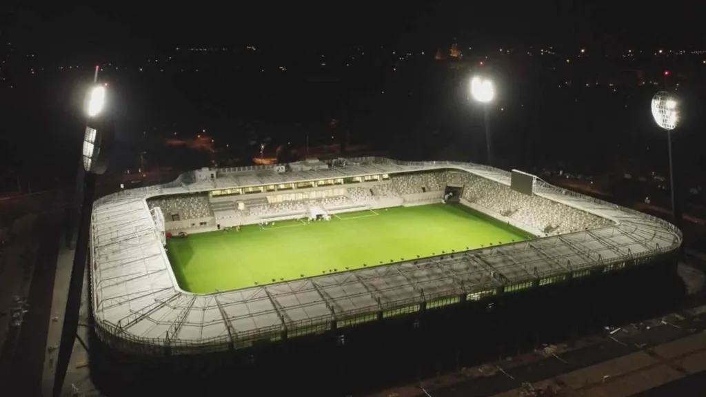 Stadion Hradce Králové