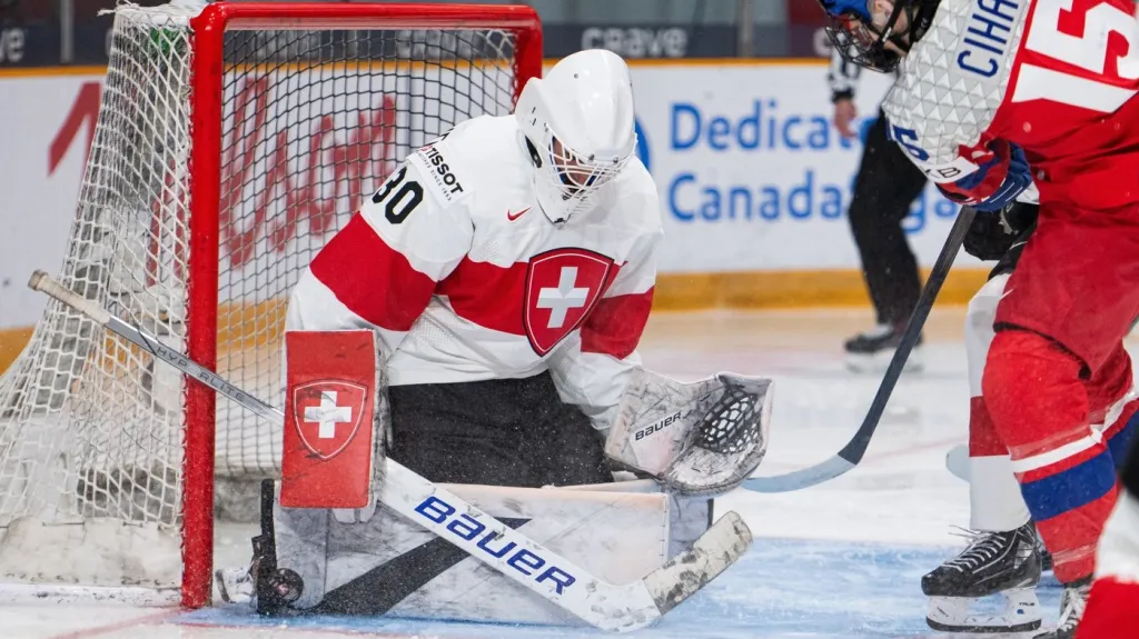 Vojtěch Čihař v utkání se Švýcarskem