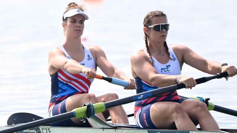 Bronzová jízda Pavlíny Flamíkové a Anny Šantrůčkové