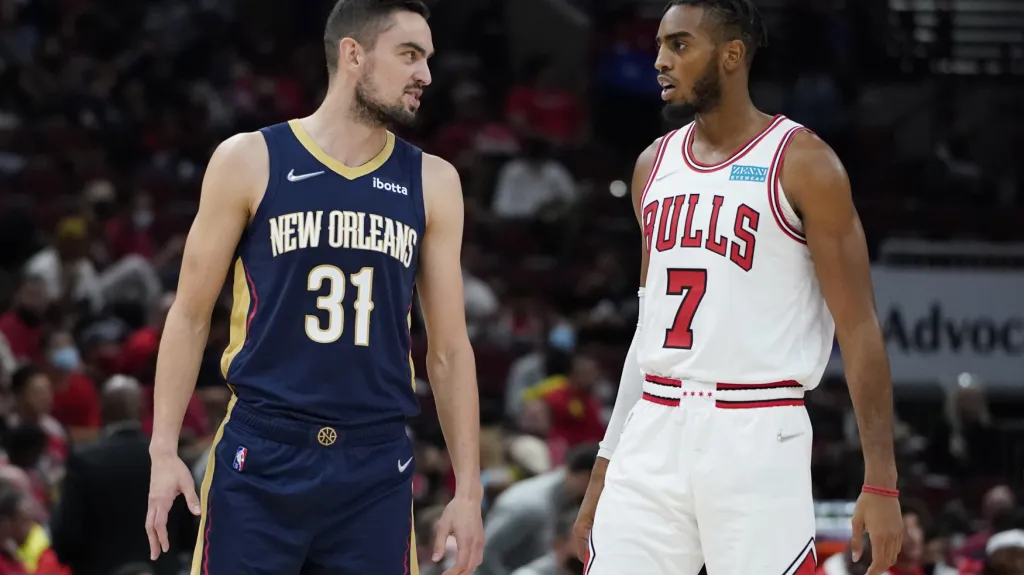 Tomáš Satoranský v utkání proti Chicagu Bulls