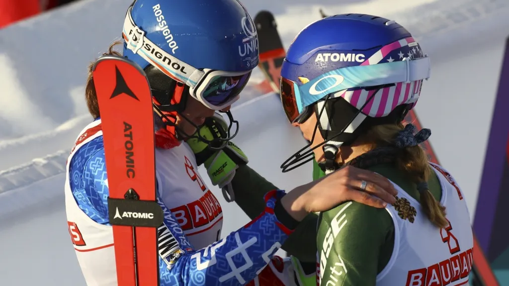 Mikaela Shiffrinová a Petra Vlhová