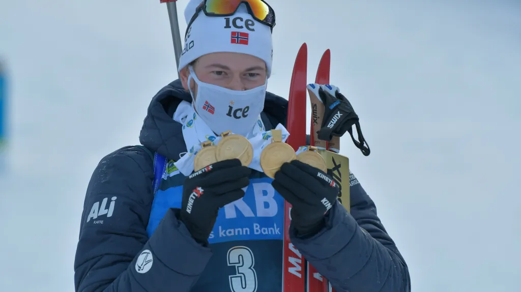 Čtyřnásobný šampion Sturla Holm Laegreid