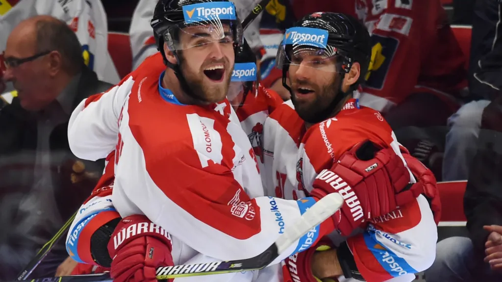 Radující se hokejisté Olomouce