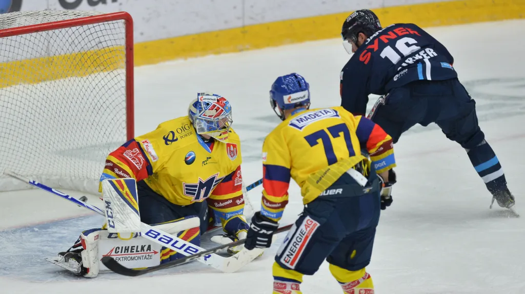 Michal Birner skóruje proti Českým Budějovicím