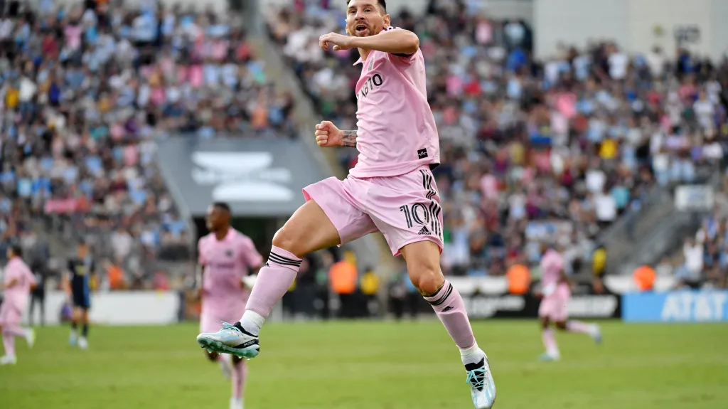 Lionel Messi se raduje z dalšího gólu