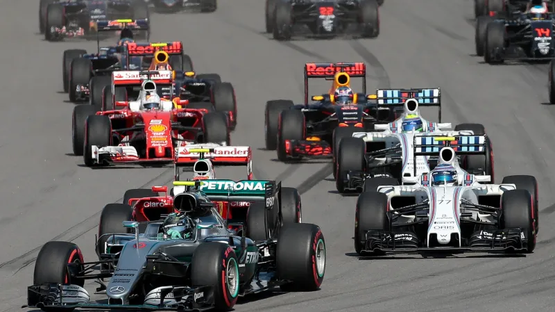 Nico Rosberg ve vedení VC Ruska