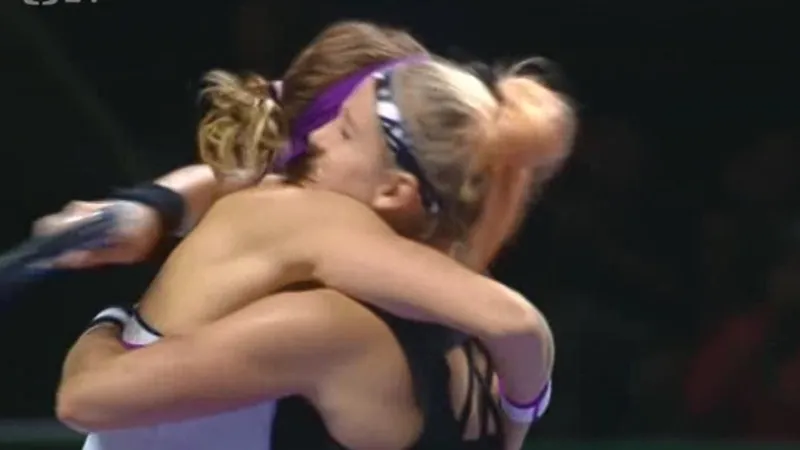 České tenistky začaly Turnaj mistryň ve čtyhře výhrami