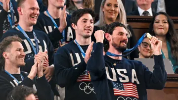 Hokejisté USA navštívili Kongres