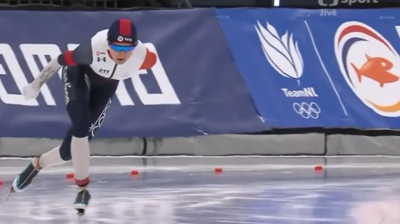 Jízda Martiny Sáblíkové v Quebecu na trati 3000 metrů