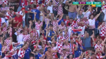 Gól v utkání Chorvatsko - Španělsko: Pašalič - 3:3 (90+2. min.)