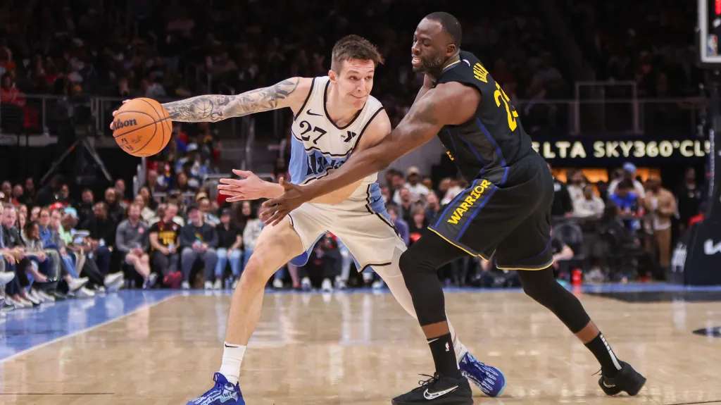 Vít Krejčí v zápase s Golden State 