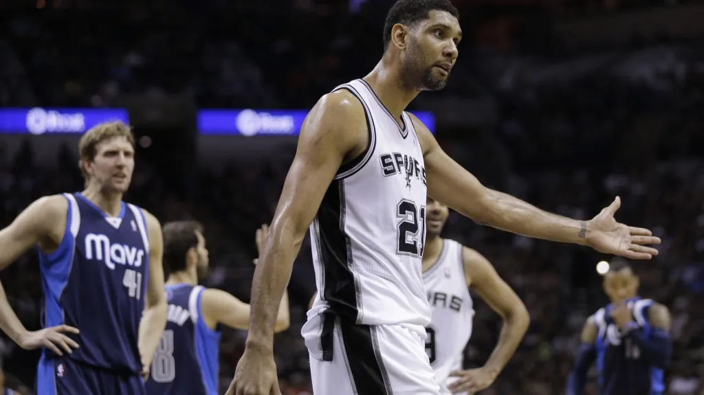 Utkání San Antonio - Dallas