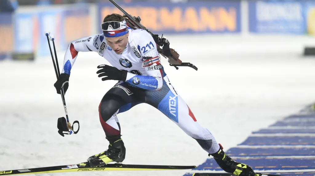 Jakub Štvrtecký zvládl ve sprintu odstřílet čistě se dvěma zbraněmi