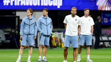 Napětí před zápasem. V čele reprezentantů Anglie kapitán Harry Kane