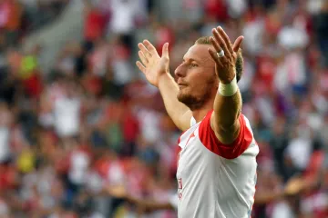 Vladimír Coufal ze Slavie oslavuje gól