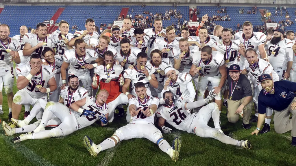 Prague Lions po vítězství v Czech Bowlu