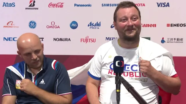 Stolní tenisté Suchánek se Svatošem mají minimálně bronz