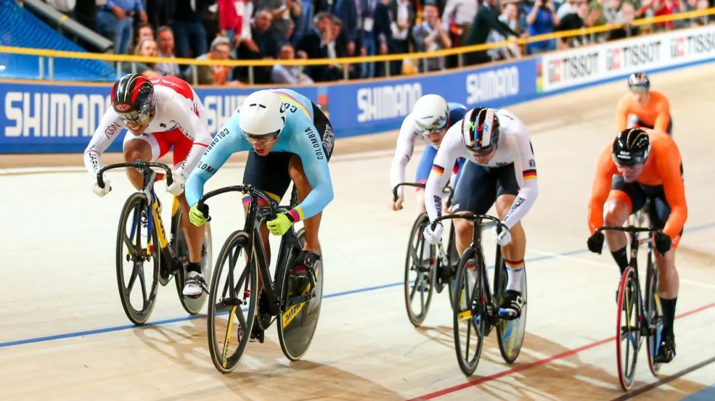 Finále keirinu na MS v Apeldoornu