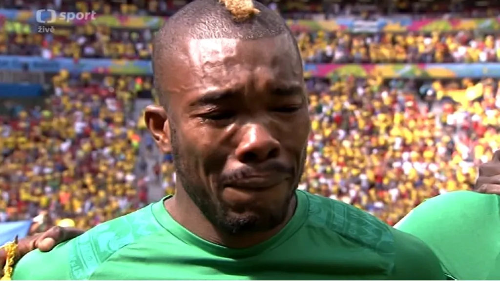 Emoce Sereye Diého při hymně