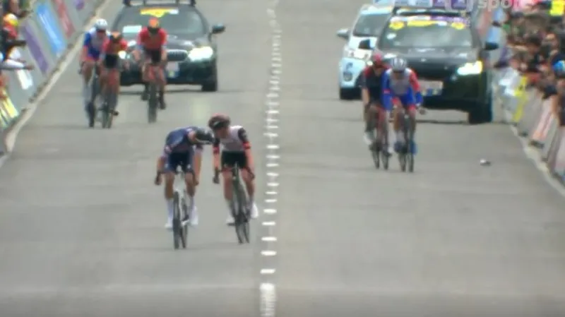 Dramatický spurt v cíli závodu Kolem Flander