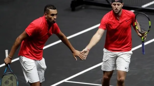 Jak se baví Výběr světa? Oslavu tenisu si vysloveně užívají