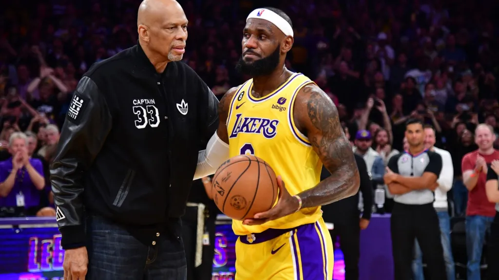 LeBron James s Kareemem Abdul-Jabbarem