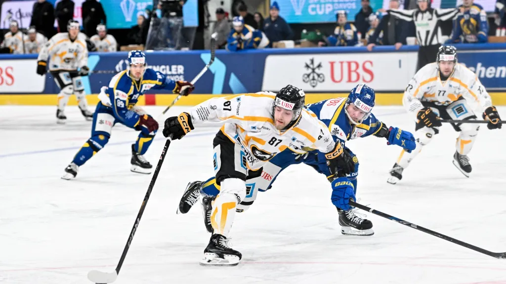 Michal Kovařčík v dresu Kärpatu Oulu