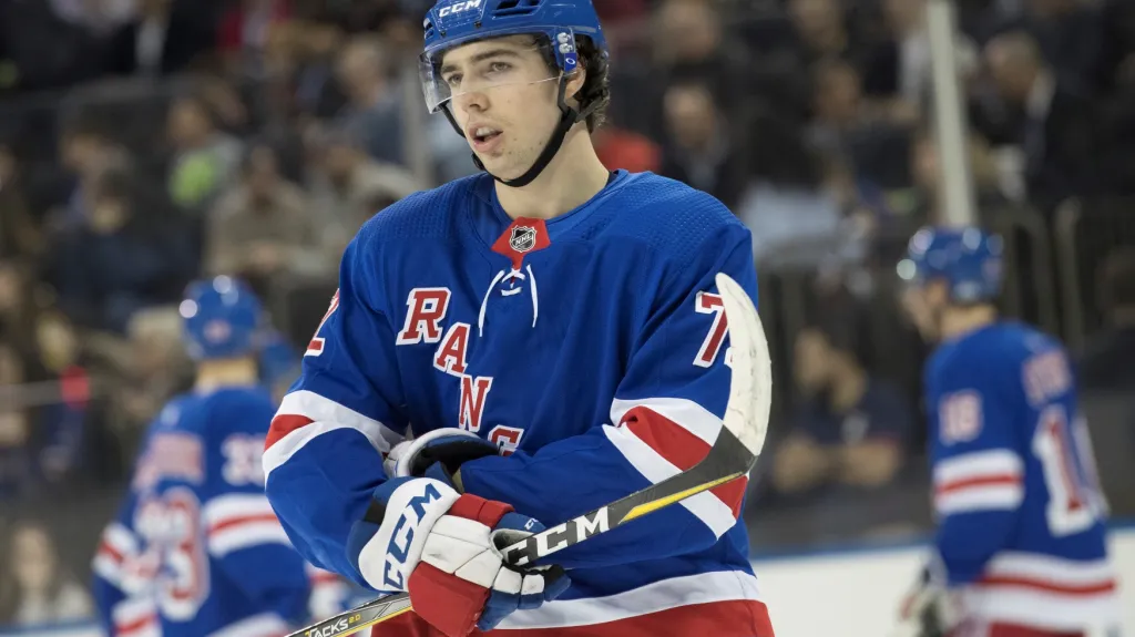 Útočník Rangers Filip Chytil