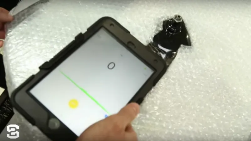 Tablet nedokáže odhalit zabudovaný motorek