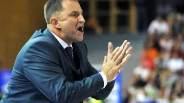 Trenér českého týmu Lubor Blažek