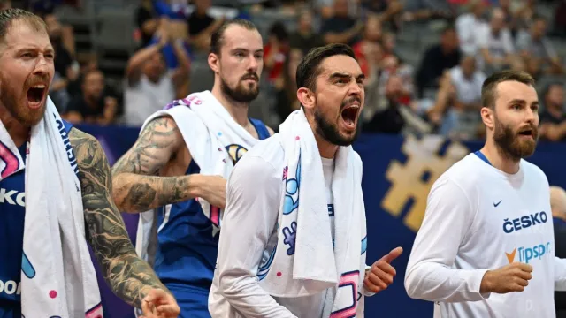 Obrat českého týmu v závěru 2. čtvrtiny