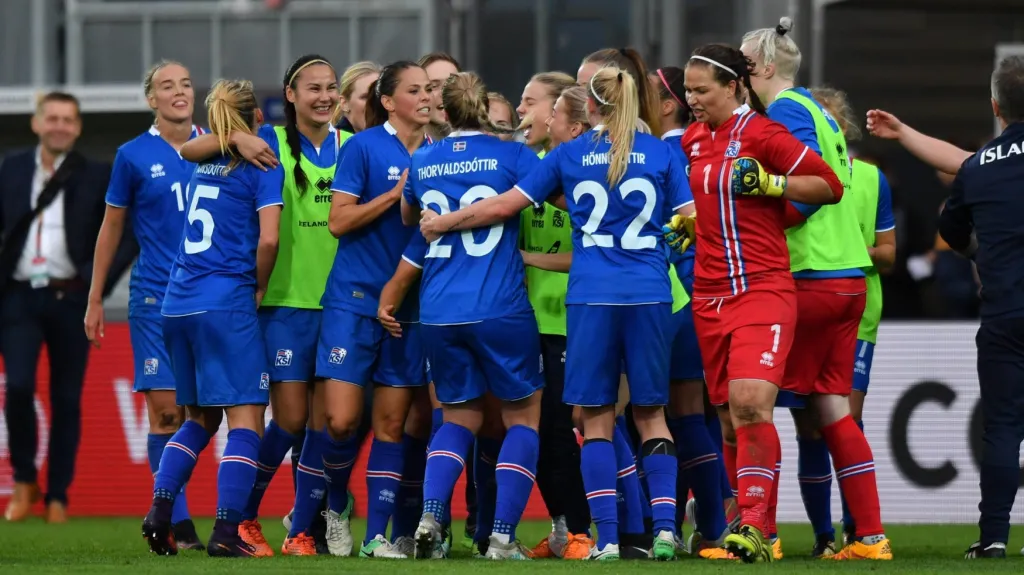 Radost islandských fotbalistek