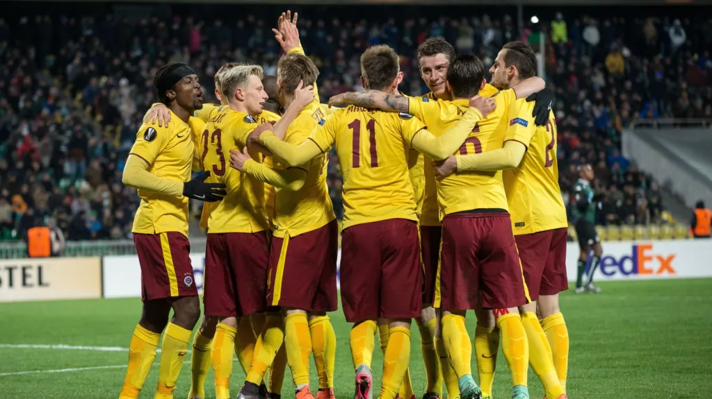 Radující se fotbalisté Sparty