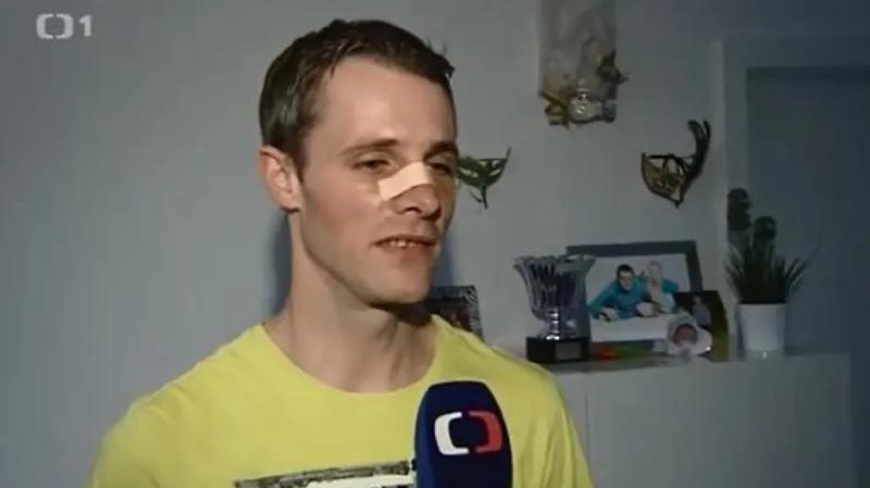 Bartoš už je po pádu na Velké pardubické doma