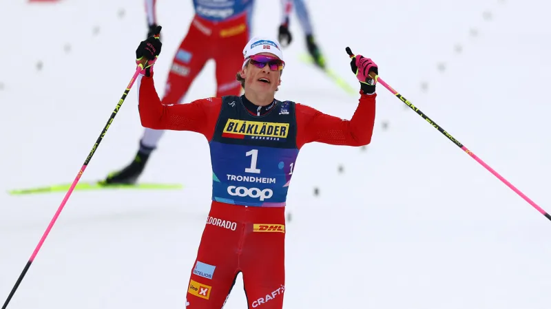 Finiš vítězného Johannese Hösflota Klaeba