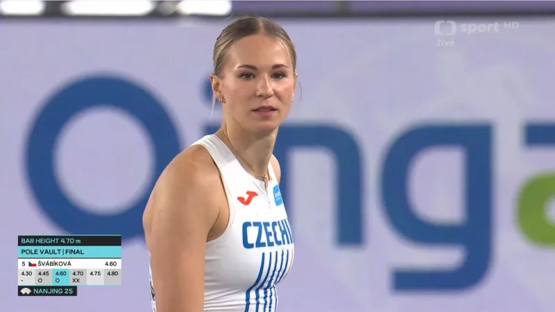 Závěrečný pokus Amálie Švábíkové ve finále skoku o tyči