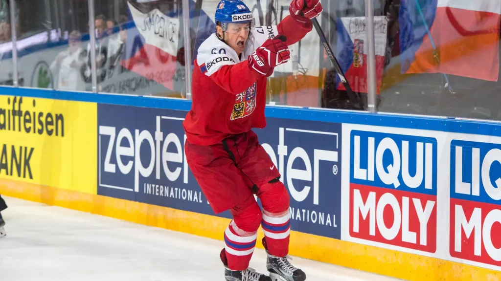 Lukáš Radil se raduje z branky