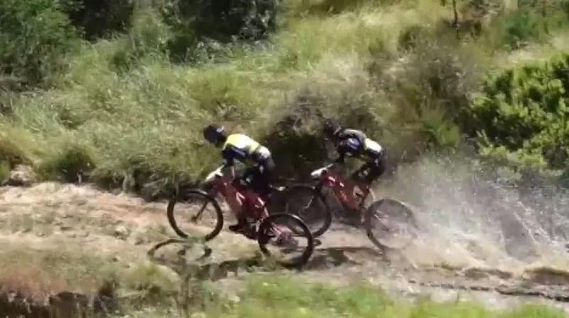 Stošek se Seewaldem jsou v Cape Epic druzí