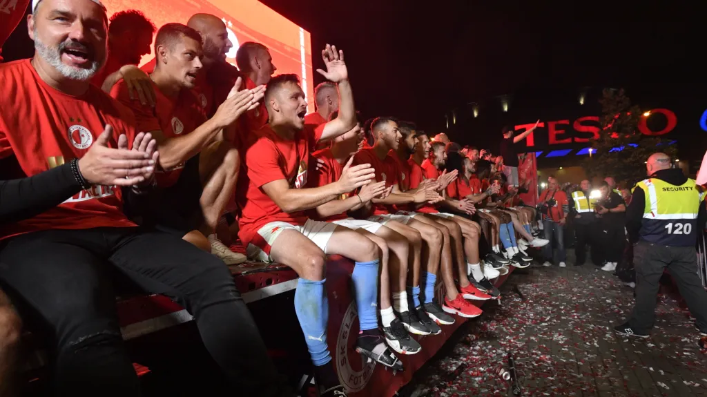 Jindřich Trpišovský s hráči