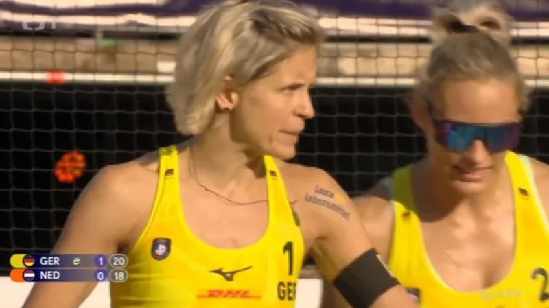 Ludwigová s Lippmannovou jsou v osmifinále