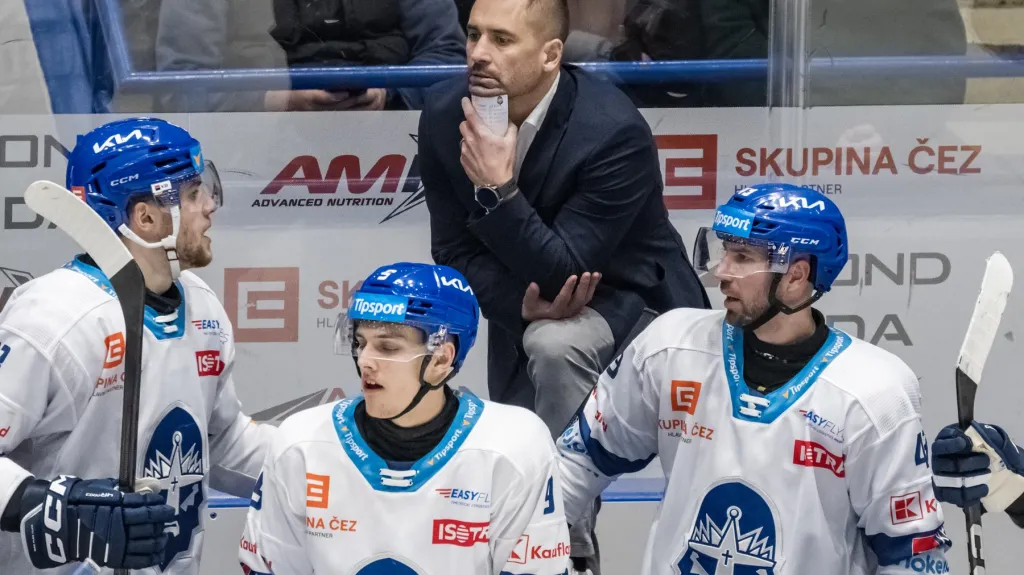 Tomáš Plekanec na kladenské střídačce