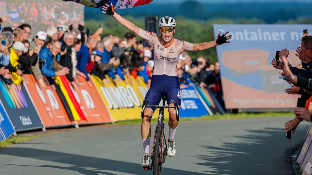 Bredewoldová vyhrála hromadný start na ME