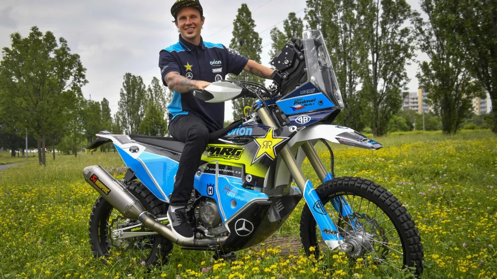 Libor Podmol s motorkou pro Rallye Dakar